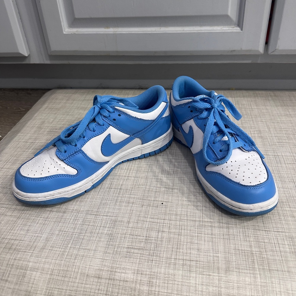 Nike dunk lows in university blue